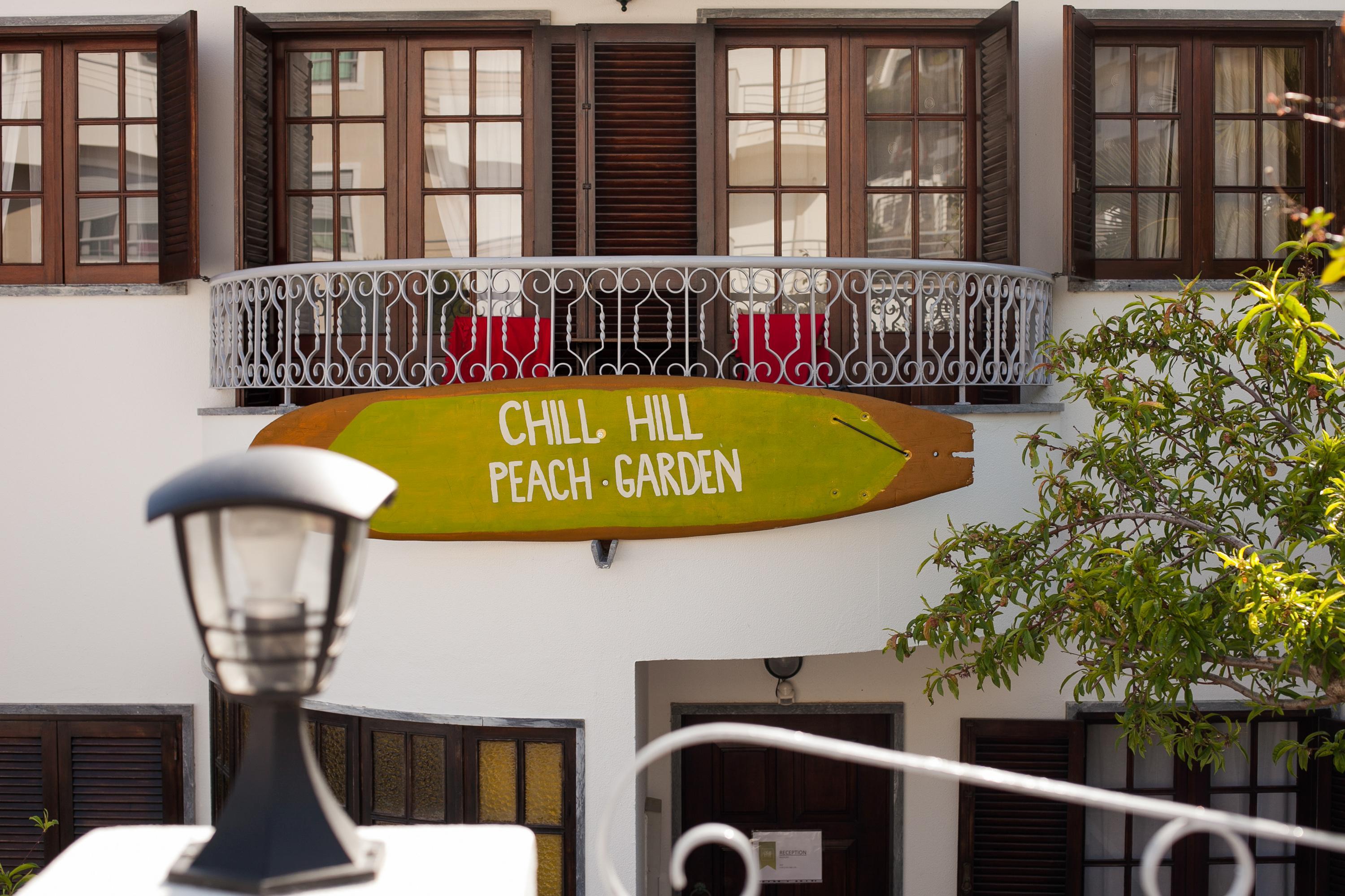 Ericeira Chill Hill Hostel & Private Rooms - Peach Garden Exteriér fotografie